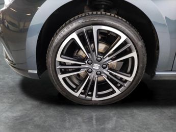 Seat Ibiza 1.0 TSI XCELLENCE Lux DSG (115 ps) - SAT NAV - LANE DEPARTURE  -