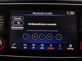 Nissan Leaf 40kWh Tekna (150 ps) - SAT NAV - HEATED LEATHER - HEATED STEERIN