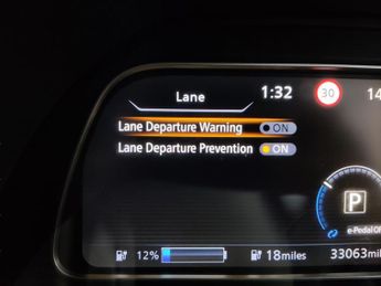 Nissan Leaf 40kWh Tekna (150 ps) - SAT NAV - HEATED LEATHER - HEATED STEERIN