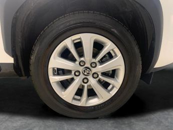 Toyota Yaris Cross 1.5 VVT-h Icon E-CVT (116 ps) - LANE TRACE ASSIST - BLUETOOTH