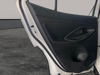 Toyota Yaris Cross 1.5 VVT-h Icon E-CVT (116 ps) - LANE TRACE ASSIST - BLUETOOTH