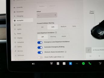 Tesla Model 3 Standard Range Plus RWD (241 bhp) - LED - HEATED SEATS - NAV