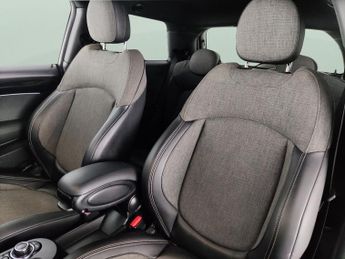 Mini Electric Hatch Cooper SE 32.6kWh Level 2 (184 ps) - HEATED SEATS - INTERIOR LIG