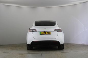 Tesla Model Y SUV RWD (346 ps) - HEATED STEERING - WIFI - BLIND SPOT ASSIST