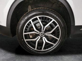 Mercedes-Benz EQA EQA 300 66.5kWh AMG Line (Premium) 4MATIC (228 ps) - ADAPTIVE LI