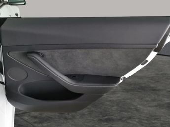 Tesla Model 3 (Dual Motor) Long Range 4WDE (346 ps) - PARK ASSIST - LED - HEAT