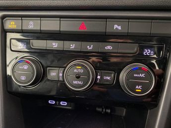 Volkswagen T-Roc 1.5 TSI EVO R-Line Cabriolet DSG (150 ps) - PARK SENSORS - PADDL