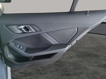 BMW 1 Series 1.5 118i M Sport (LCP) DCT (136 ps) - SUN PROTECTION GLASS - HEA