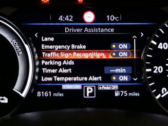 Nissan Juke 1.6 N-Connecta (143 ps) - WIFI - LANE DEPARTURE  - BLUETOOTH