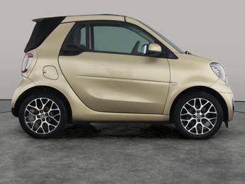 Smart Fortwo 17.6kWh Exclusive Cabriolet (22kW Charger) (82 ps) - BLUETOOTH -