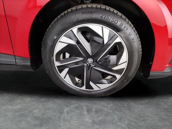 MG Mg4 64kWh Trophy Long Range (203 ps) - 360 CAM - LED - REVERSE CAM