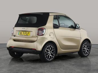 Smart Fortwo 17.6kWh Exclusive Cabriolet (22kW Charger) (82 ps) - BLUETOOTH -