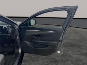 Renault Megane E-tech 60kWh equilibre (optimum charge) (220 ps) - LED - REVERSE CAM