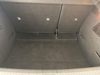 Renault Megane E-tech 60kWh equilibre (optimum charge) (220 ps) - LED - REVERSE CAM