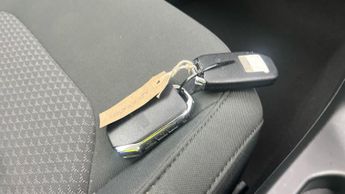 Kia Niro 64.8kWh 2 (201 bhp) - CRUISE - PADDLE SHIFT - 17IN ALLOYS