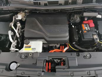 Nissan Leaf 59kWh e+ Tekna (217 ps) - LED - REVERSE CAM - NAV