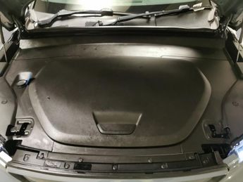 Volvo XC40 Recharge Twin 78kWh Plus AWD (408 ps) - PARK ASSIST - LED - REVE