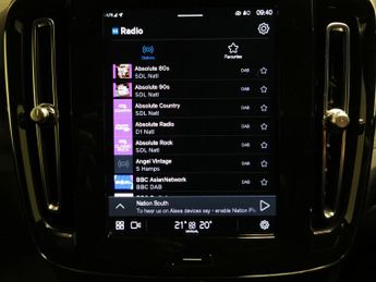 Volvo C40 Recharge 69kWh Core (231 ps) - 19IN ALLOYS - LANE DEPARTURE  - B