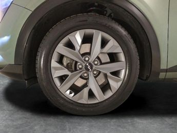 Kia Sportage 1.6 h T-GDi GT-Line (226 bhp) - LANE DEPARTURE  - LANE FOLLOWING