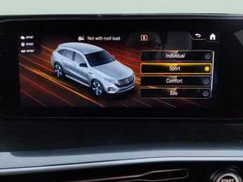 Mercedes-Benz EQC EQC 400 80kWh Sport 4MATIC (408 ps) - HEATED LEATHER - COMFORT P