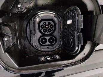 Mercedes-Benz EQA EQA 250+ 70.5kWh AMG Line (Premium) (190 ps) - HEATED LEATHER