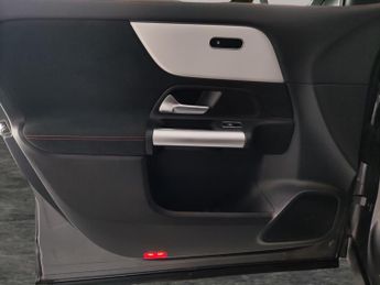 Mercedes-Benz EQA EQA 250+ 70.5kWh AMG Line (Premium) (190 ps) - HEATED SEATS - NA