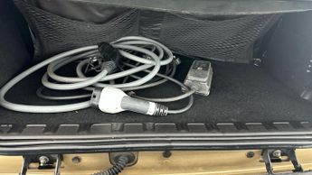 Smart Fortwo 17.6kWh Exclusive Cabriolet (22kW Charger) (82 ps) - BLUETOOTH -