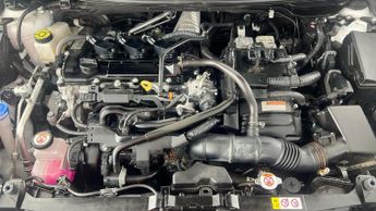 Toyota Yaris 1.5 VVT-h Design E-CVT (116 ps) - BLUETOOTH - AIR CON - DAB