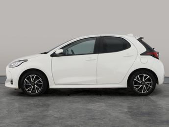 Toyota Yaris 1.5 VVT-h Design E-CVT (116 ps) - BLUETOOTH - AIR CON - DAB