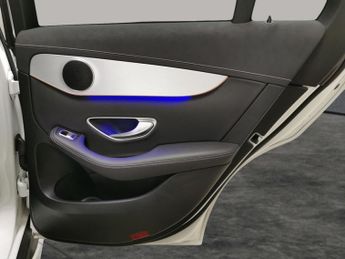 Mercedes-Benz EQC EQC 400 80kWh Sport 4MATIC (408 ps) - HEATED LEATHER - MIRROR PA