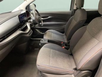 Fiat 500e 42kWh Icon (118 ps) - KEYLESS START - DAB - USB AUDIO