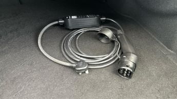 Mercedes-Benz C Class 2.0 C300e 25.4kWh AMG Line Plug-in G-Tronic+ (313 ps) - HEATED L