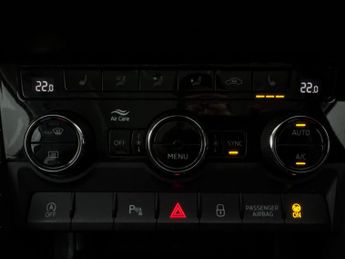 Skoda Karoq 2.0 TDI Scout DSG 4WD (150 ps) - REVERSE CAM - SMARTLINK - NAV