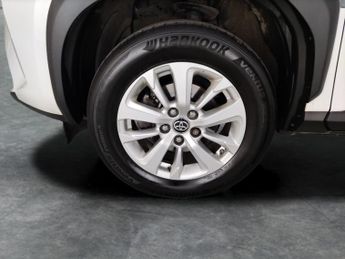 Toyota Yaris Cross 1.5 VVT-h Icon E-CVT (116 ps) - LANE TRACE ASSIST - LANE DEPARTU