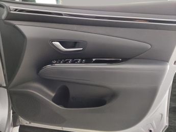 Hyundai Tucson 1.6 h T-GDi SE Connect (230 ps) - REVERSE CAM - SAT NAV - BLUETO