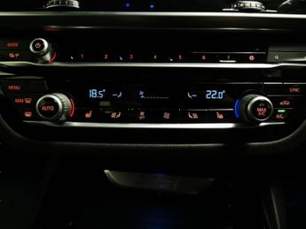 BMW X3 2.0 30e 12kWh M Sport Plug-in xDrive (292 ps) - LEATHER - HEATED