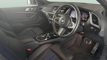 BMW 1 Series 1.5 118i M Sport (LCP) DCT (136 ps) - BMW LIVE COCKPIT PROFESSIO
