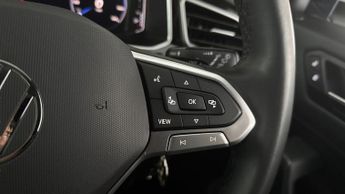 Volkswagen T-Roc 1.5 TSI R-Line DSG (150 ps) - DIGITAL DASH - AIR CON - AUTO HEAD