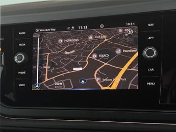 Volkswagen Polo 1.0 TSI R-Line DSG (95 ps) - DIGITAL DASH - PADDLE SHIFT - PARK 