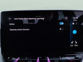 Volkswagen ID.4 Pure 52kWh Life (148 ps) - LED - REVERSE CAM - NAV