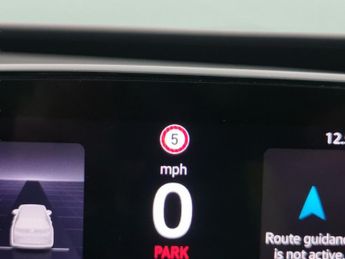 Volkswagen ID.3 Pro 58kWh Life (145 ps) - REVERSE CAM - HEATED SEATS - NAV