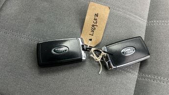 Land Rover Range Rover Evoque 2.0 D180 R-Dynamic SE 4WD (180 ps) - BLUETOOTH - PADDLE SHIFT