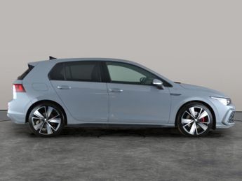 Volkswagen Golf 2.0 TDI GTD DSG (200 ps) - HEATED STEERING - WIFI - BLIND SPOT A