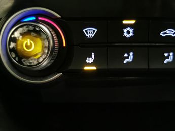 MG MG ZS 44.5kWh Exclusive (143 ps) - HEATED SEATS - NAV - BLIND SPOT ASS