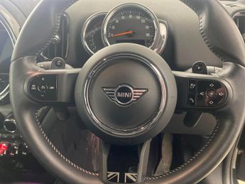 Mini Countryman 2.0 Cooper S Exclusive Steptronic (178 ps) - LED - NAVIGATION PA