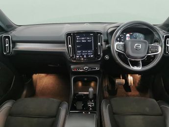 Volvo XC40 2.0 D4 R-Design Pro AWD (190 ps) - SENSUS SAT NAV - PARK ASSIST 