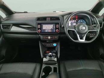 Nissan Leaf 40kWh 10 (150 ps) - LED - REVERSE CAM - NAV