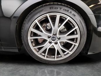 Audi A6 Avant 2.0 TFSI 45 Black Edition S Tronic quattro (265 ps) - LANE DEPAR