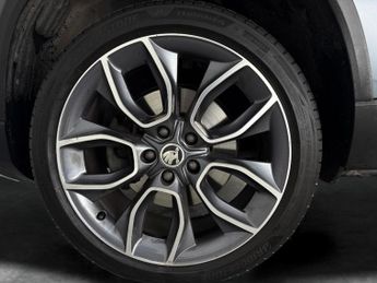 Skoda Karoq 2.0 TDI Scout DSG 4WD (150 ps) - REVERSE CAM - SMARTLINK - NAV