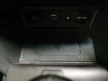 Hyundai Kona 1.6 h-GDi Premium SE DCT (141 ps) - LED - REVERSE CAM - NAV
